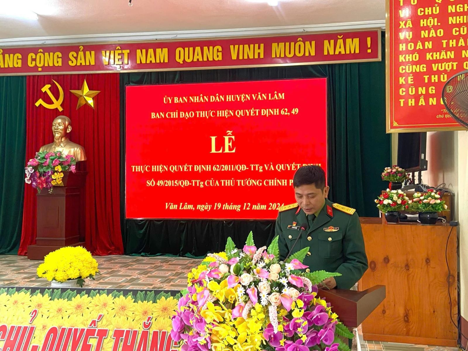 Văn Lâm thực hiện chi trả theo quyết định 62/2011/QĐ – TTg và Quyết định số 49/2015/QĐ – TTg của Thủ tướng Chính phủ